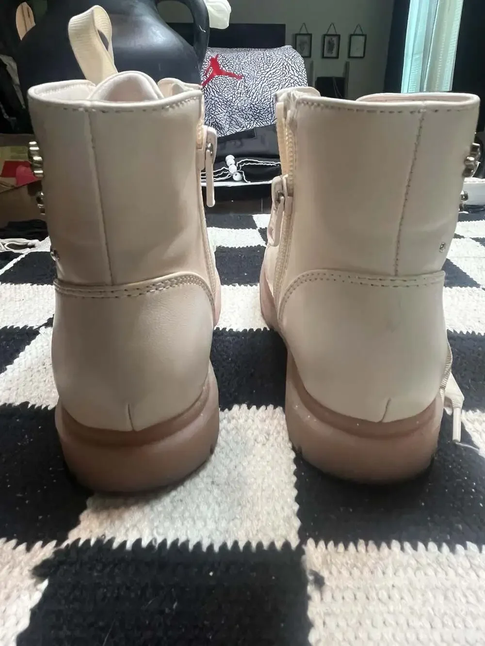Cat & Jack Amaya Lace-Up Combat Boots with Heart and Bow Studs 12c